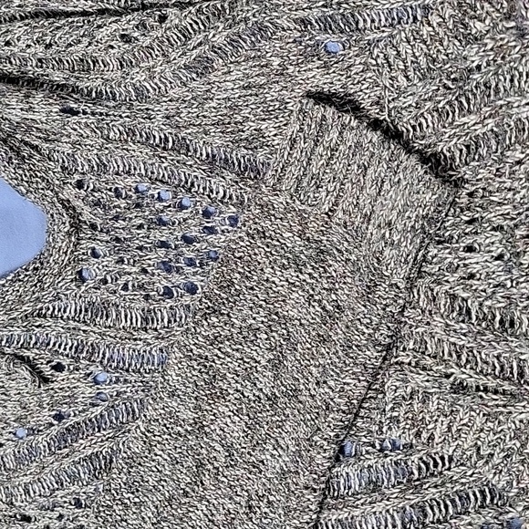 Maurices hooded sweater size Med - Picture 8 of 8